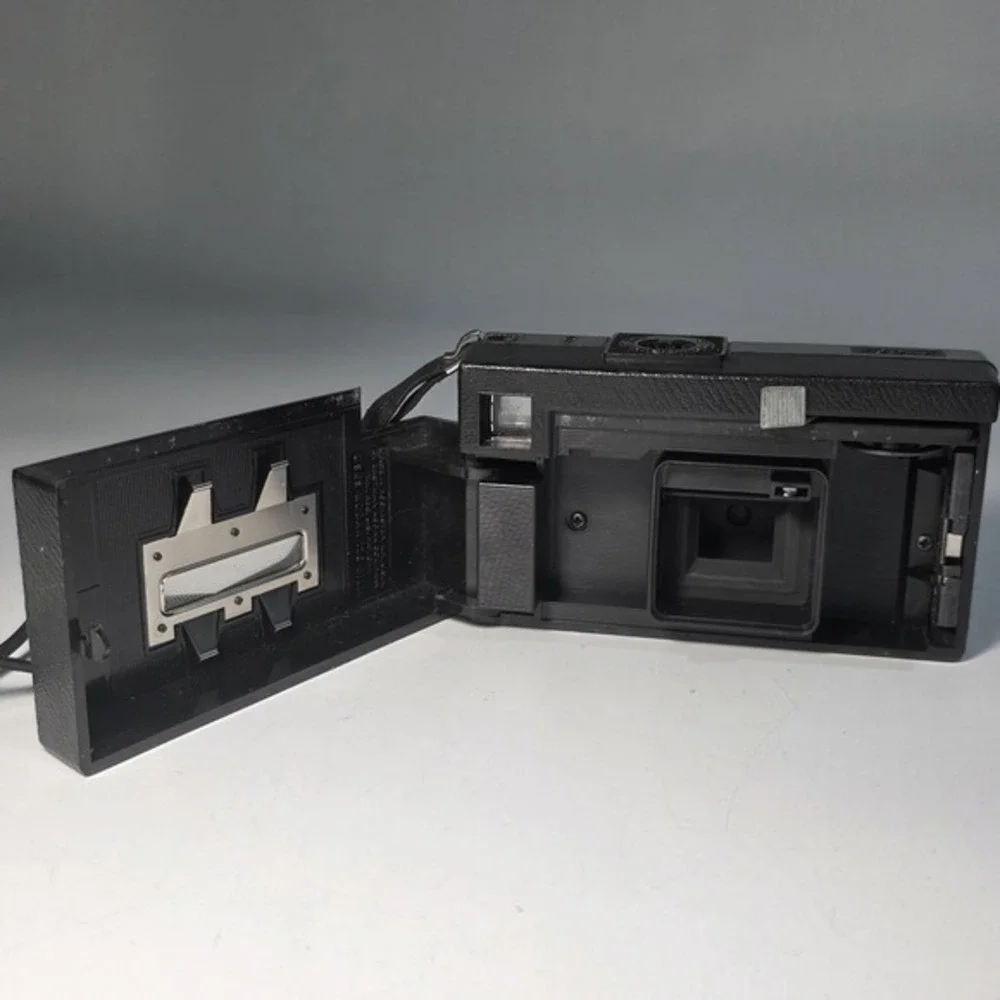 Vintage Kodak Instamatic X-15 Film Camera Black & Silver 1970's‎ Movie Prop USA